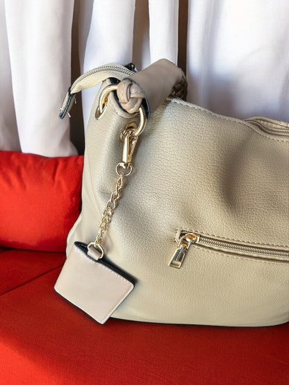 Luxor Charm Hand + Shoulder Bags beige closer look